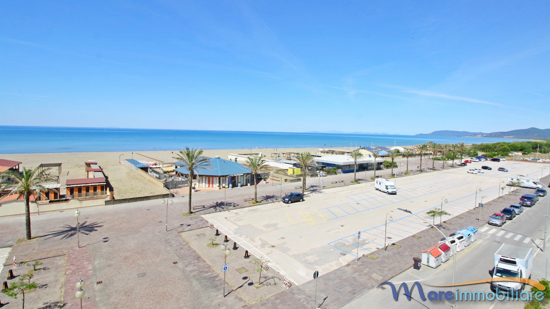 Attico fronte mare zona rosmarina