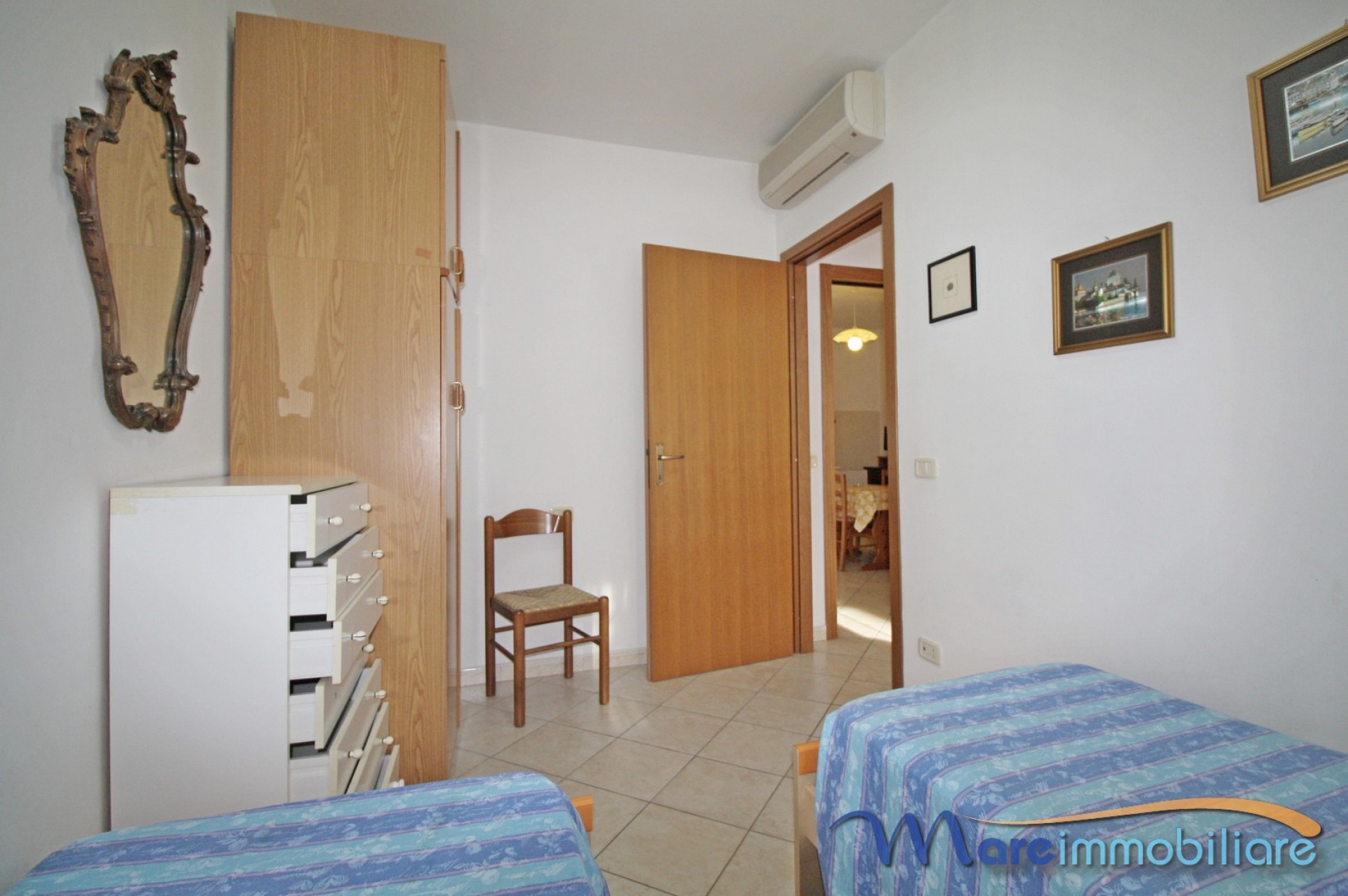 trilocale con due camere zona centrale