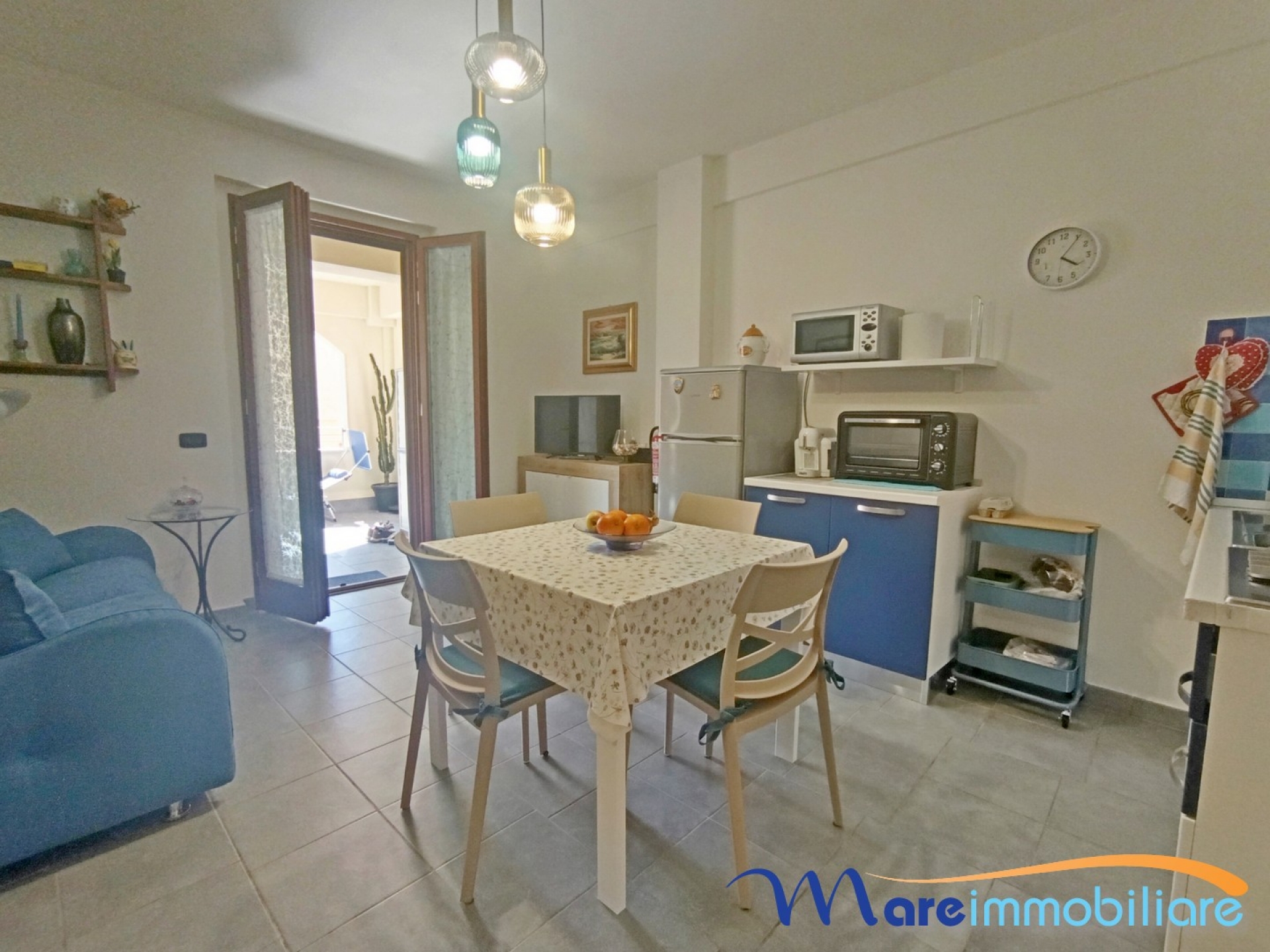 Bilocale in centro con grande terrazzo