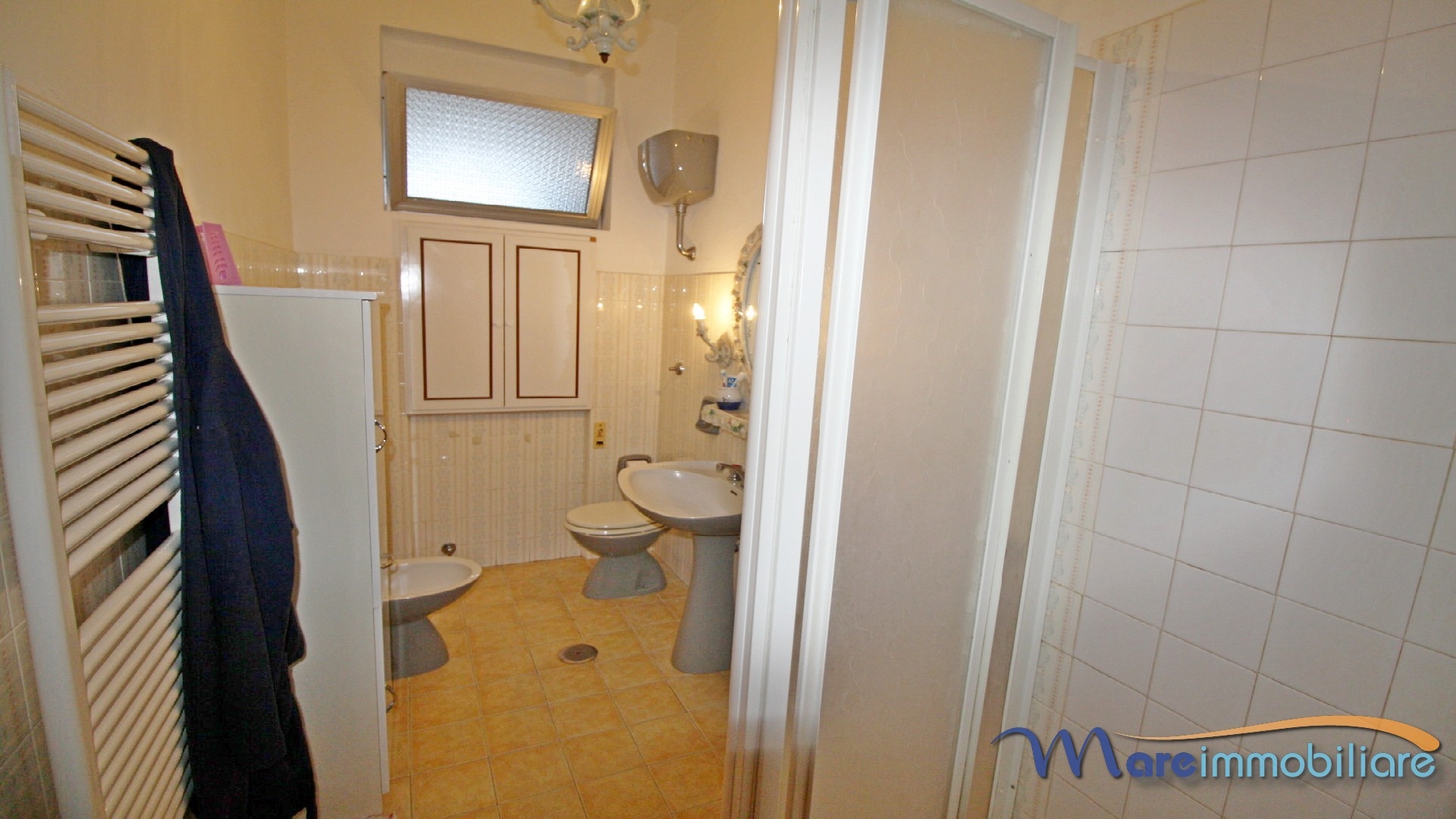 Ampio trilocale zona semi centrale