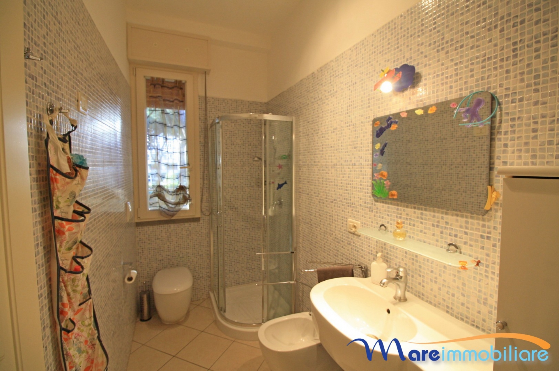 Bilocale zona Rosmarina con posto auto privato
