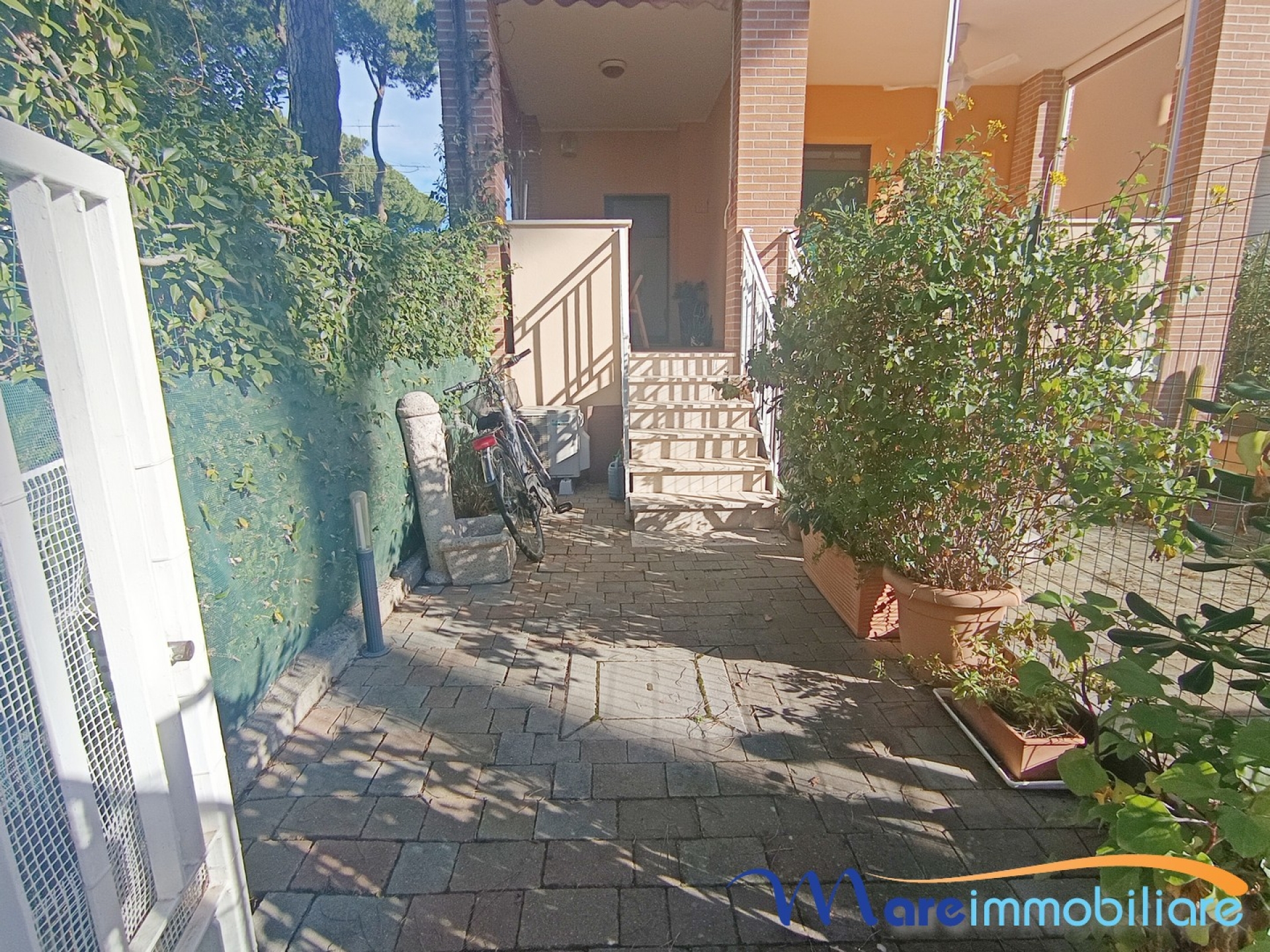 Bilocale con giardino zona Rosmarina