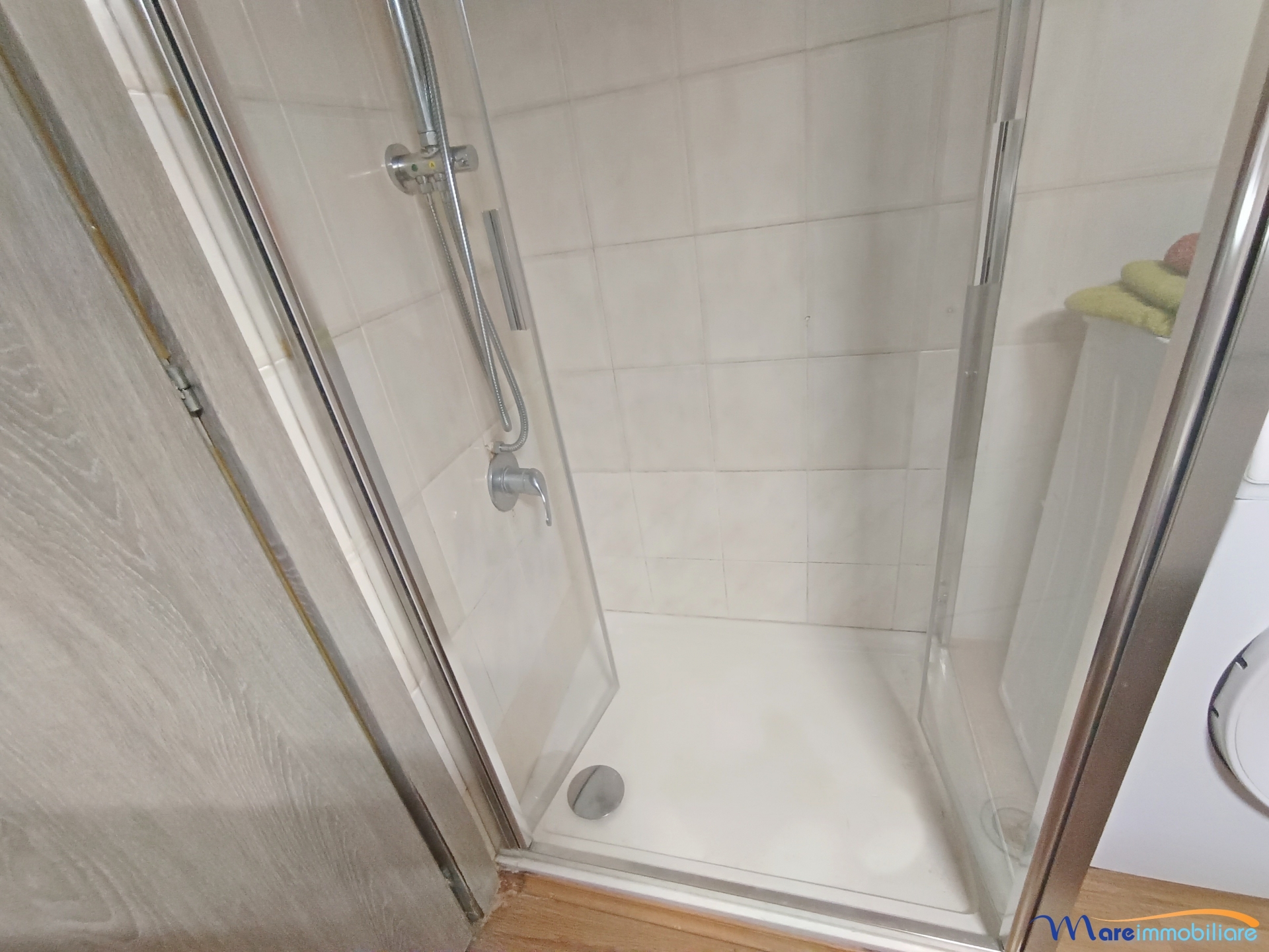 bilocale con 2 camere da letto e posto auto - zona sud-