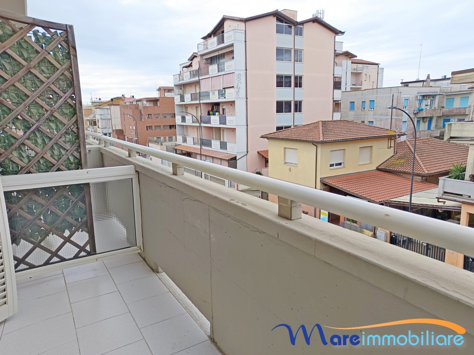 Quadrilocale in vendita in Via IV Novembre