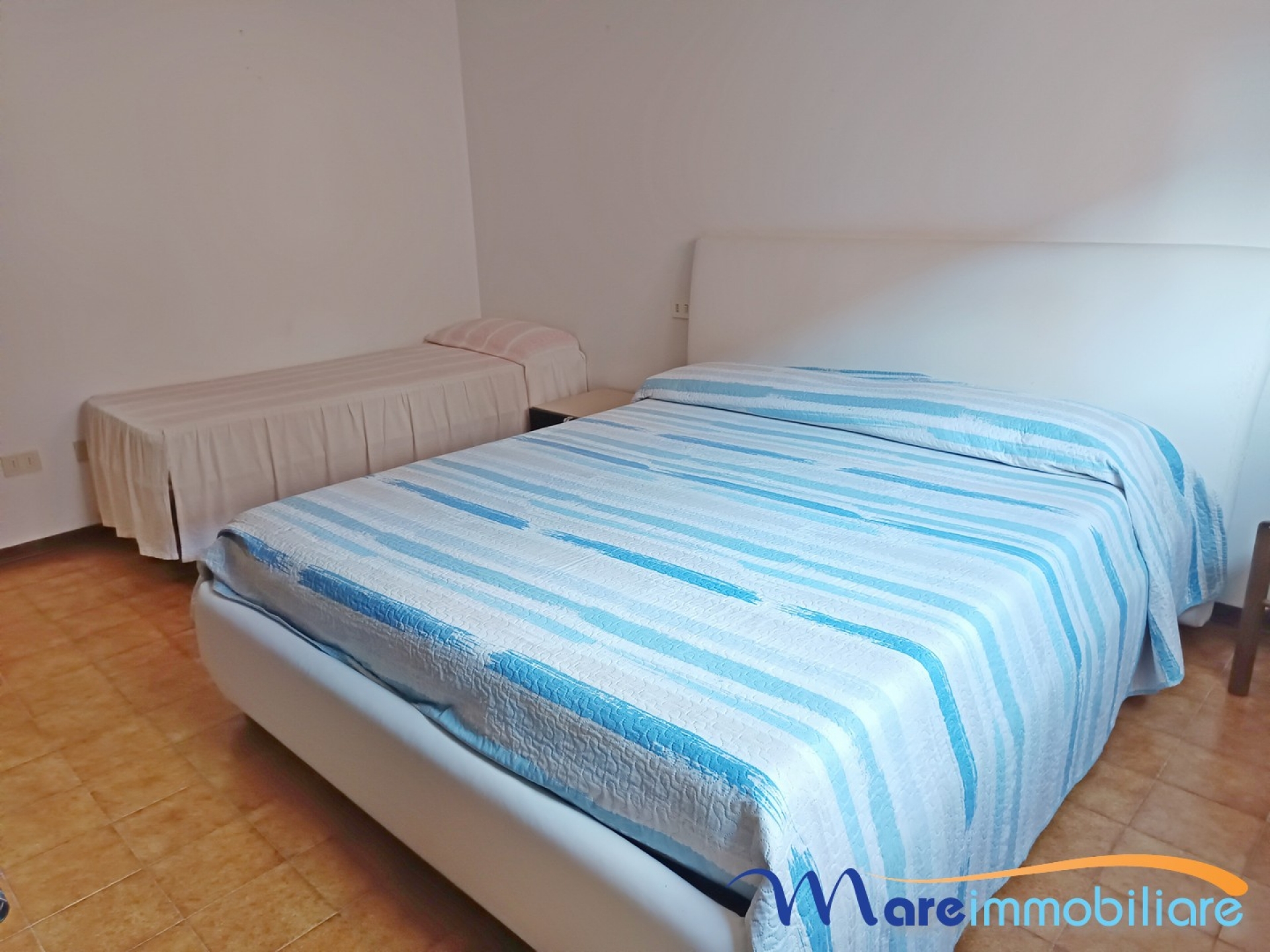 Zona sud 5 vani con garage