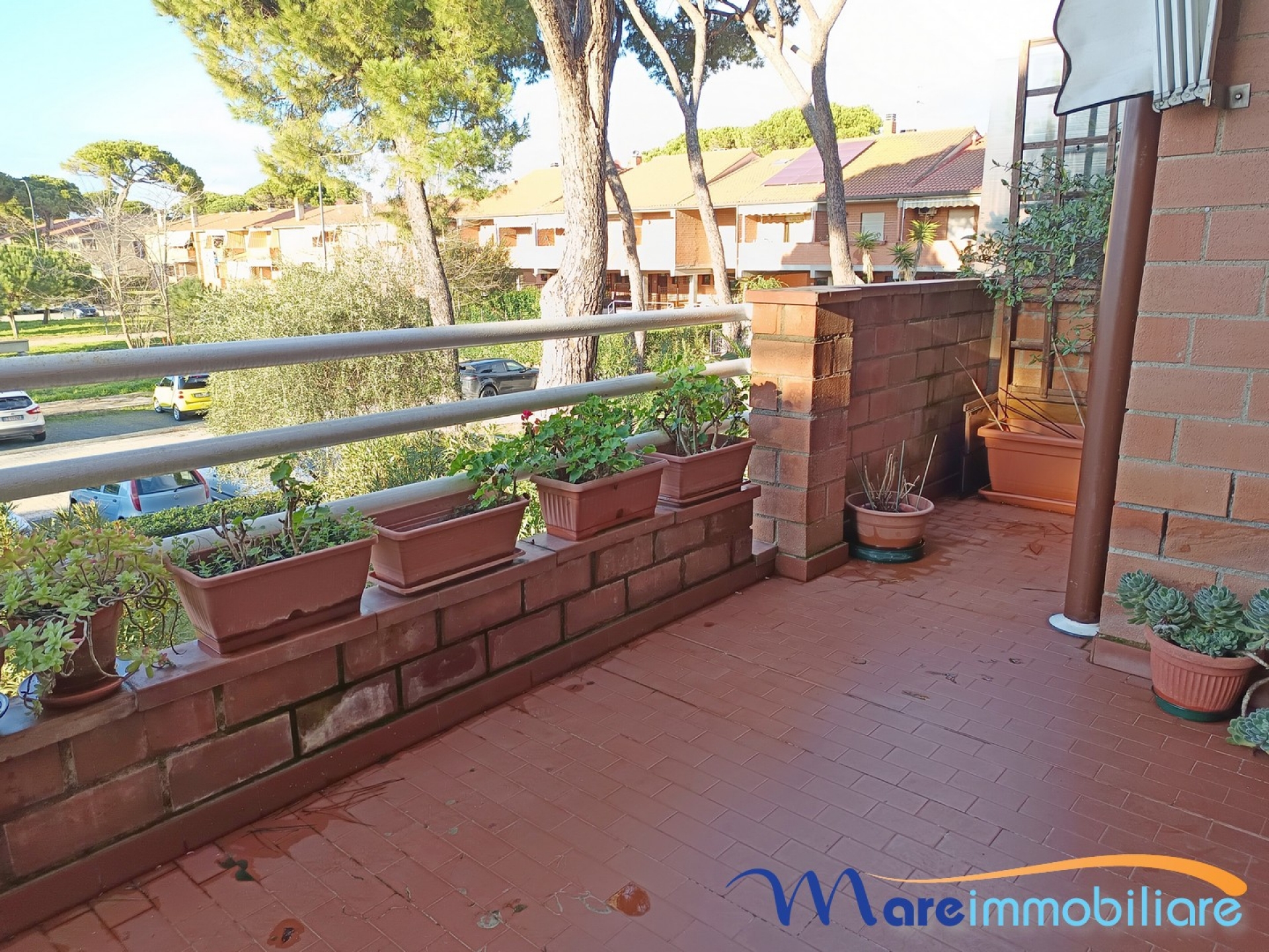 Zona sud 5 vani con garage
