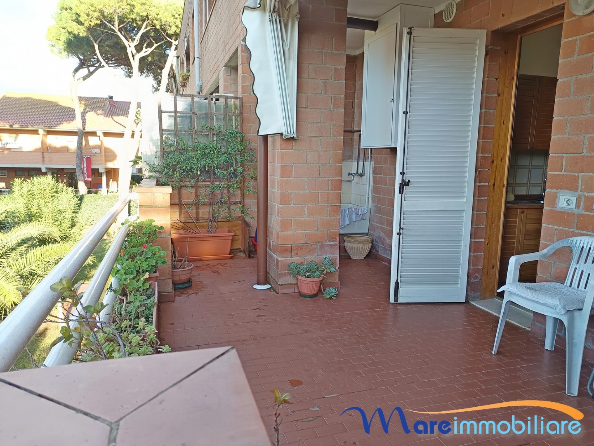 Zona sud 5 vani con garage