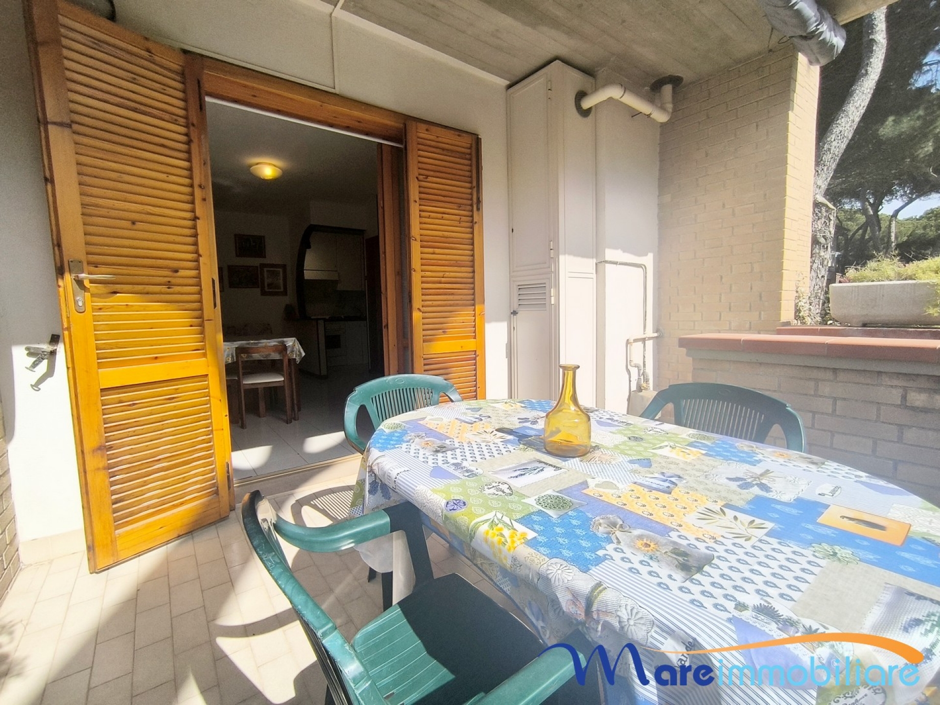 A 70 m dal mare: bilocale 4 posti con giardino e veranda