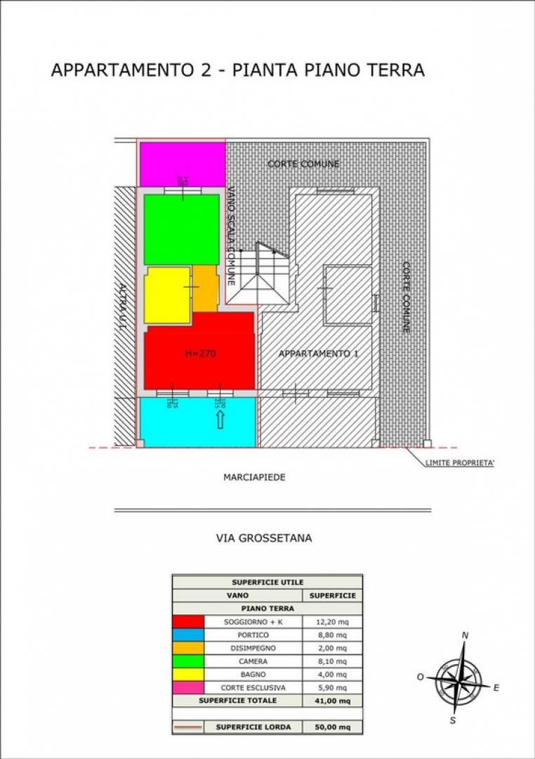 Monolocale con ingresso indipendente, e corte esclusiva